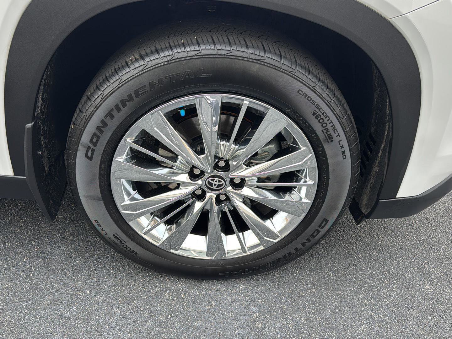 Used 2024 Toyota Grand Highlander Platinum image 34