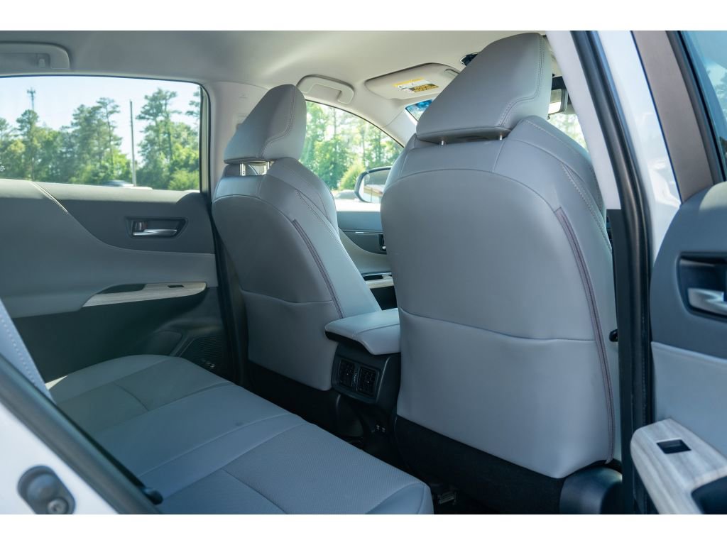 Used 2021 Toyota Venza Limited w/ Advanced Technology Package AWD/4WD image 16