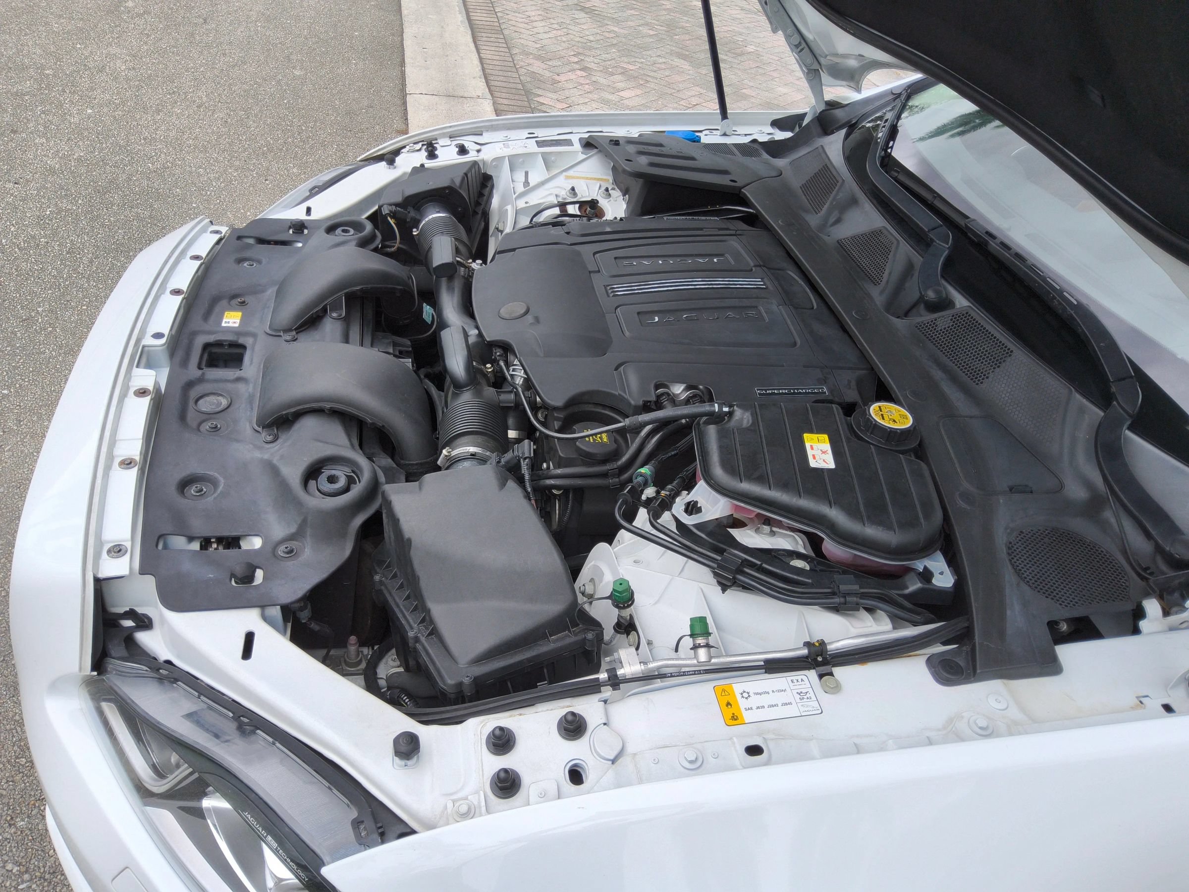 Used 2019 Jaguar XJ L Portfolio RWD image 48