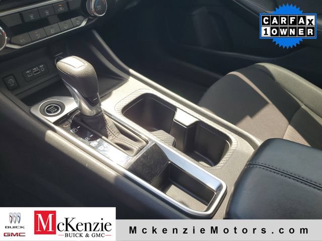 Used 2024 Nissan Sentra SV FWD image 19
