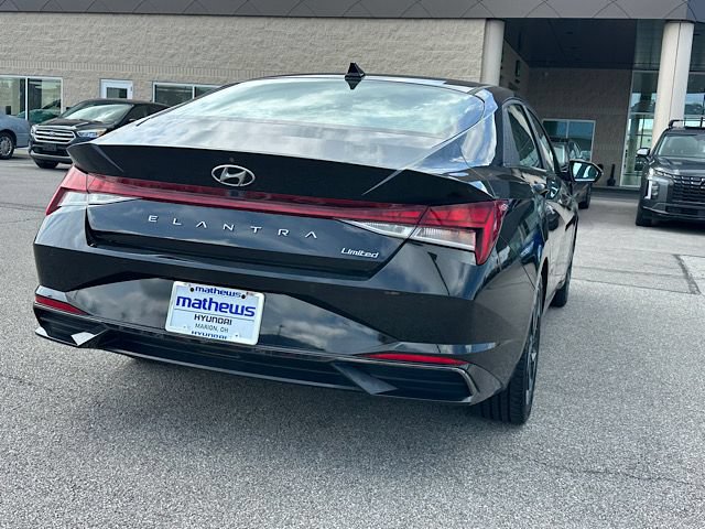 Used 2021 Hyundai Elantra Limited FWD image 7