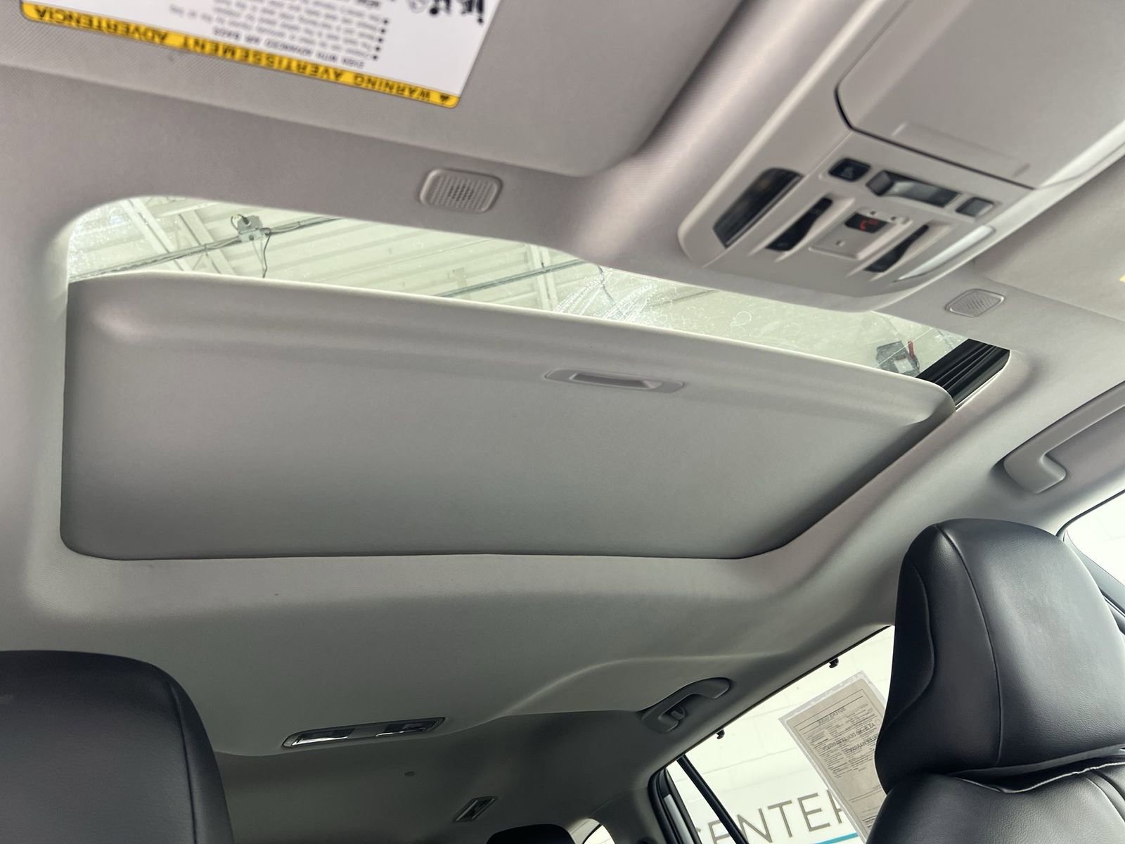 Used 2024 Toyota Highlander XLE image 21