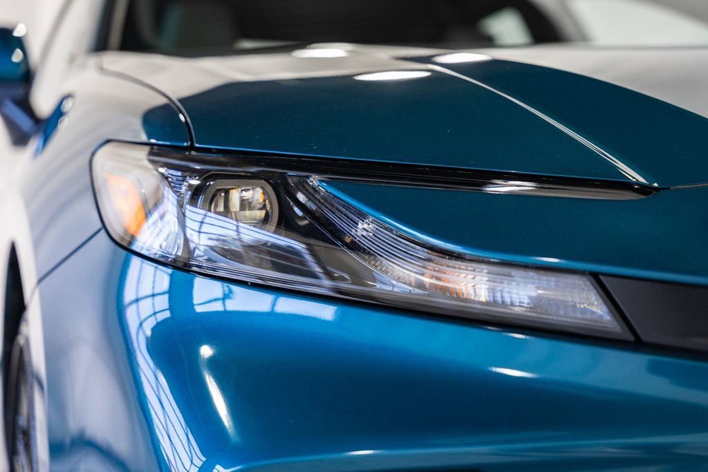 New 2026 Toyota Camry SE image 12