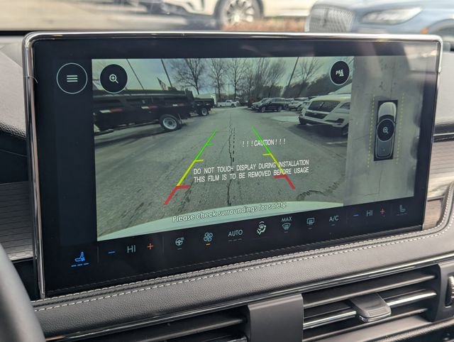 New 2026 Lincoln Corsair Premiere image 19