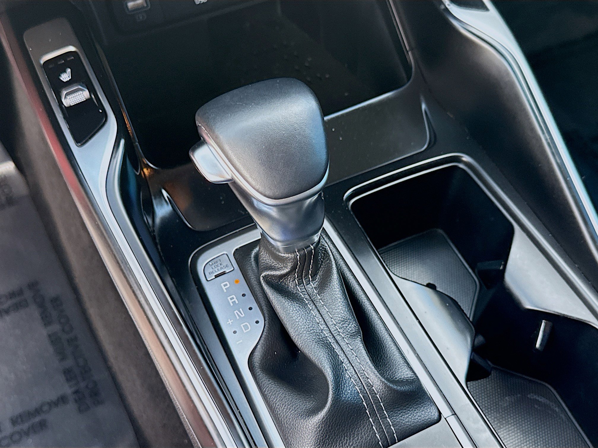 Used 2023 Kia Sorento S image 14