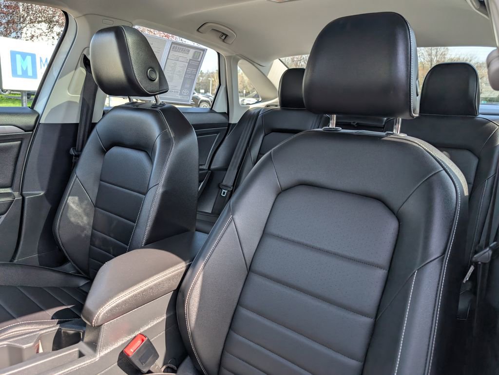 Used 2022 Volkswagen Jetta SE FWD image 18