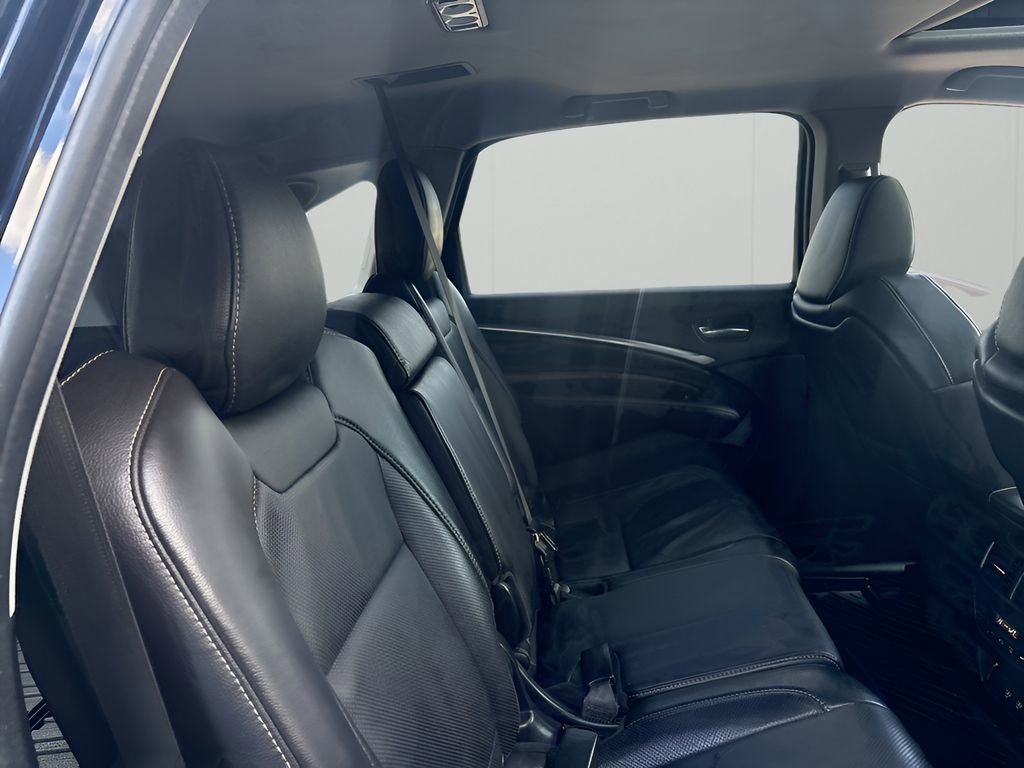 Used 2020 Acura MDX SH-AWD w/ Technology Package image 18