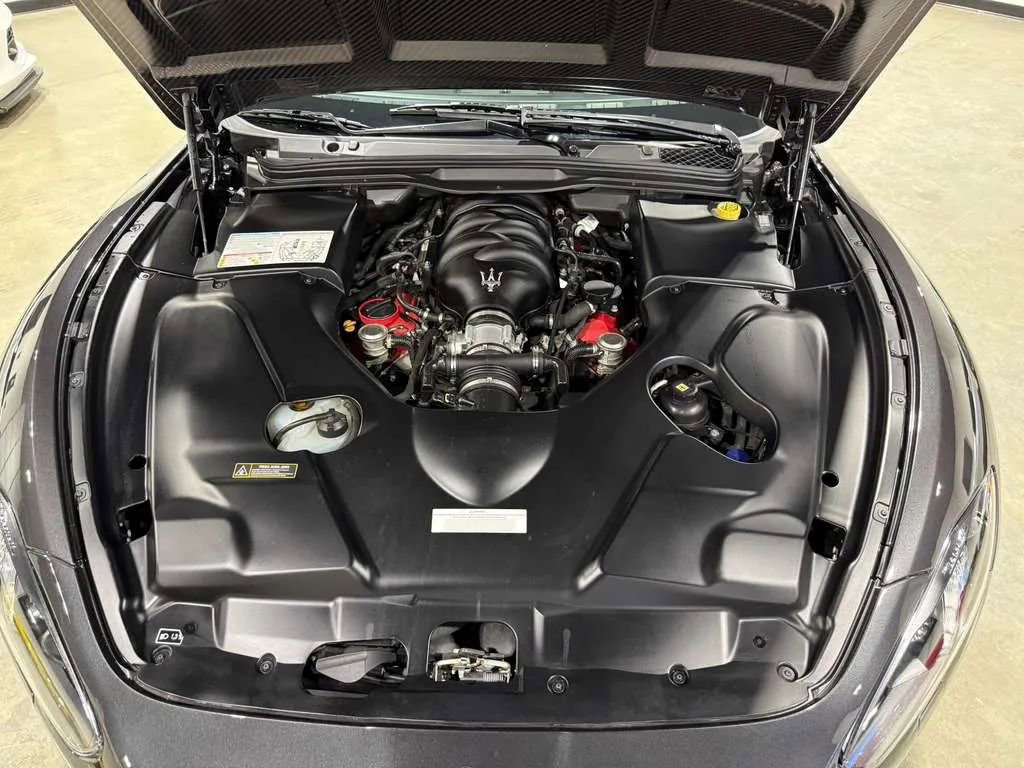 Used 2018 Maserati GranTurismo MC image 69