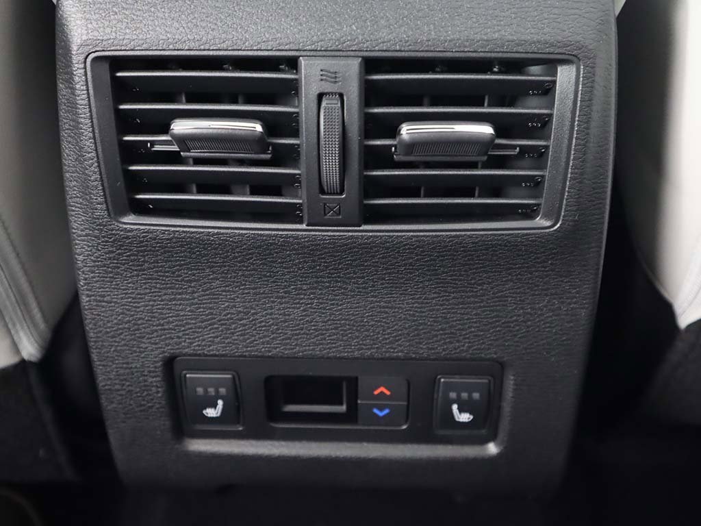 New 2025 Mitsubishi Outlander AWD image 55
