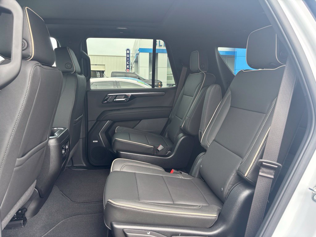 New 2026 Chevrolet Tahoe Premier w/ Sun And Tow Package AWD/4WD image 9