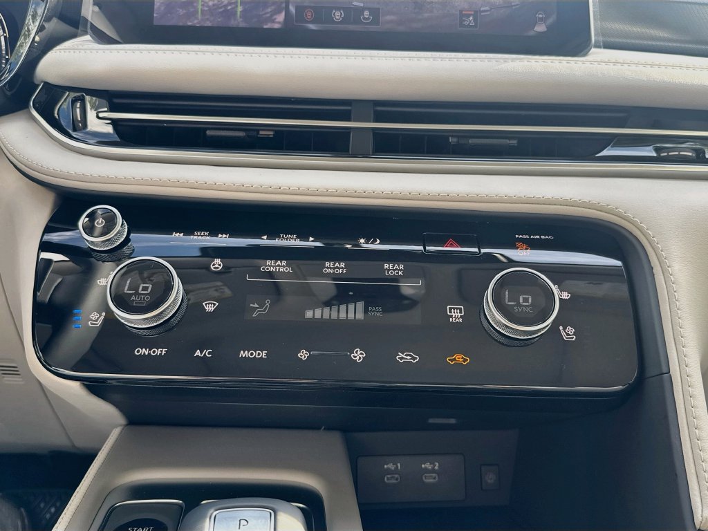 New 2027 INFINITI QX60 Luxe w/ Cargo Package FWD image 16