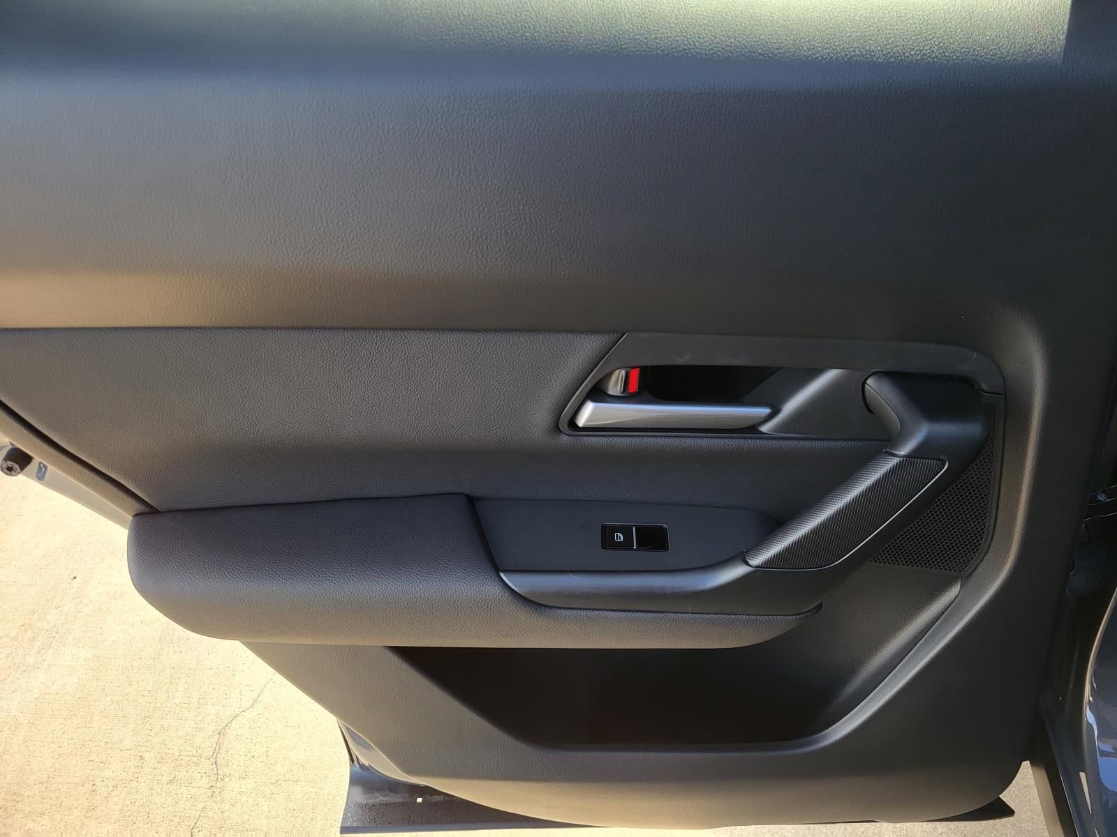 New 2026 MAZDA CX-50 Meridian Edition w/ Weather Package AWD/4WD image 12