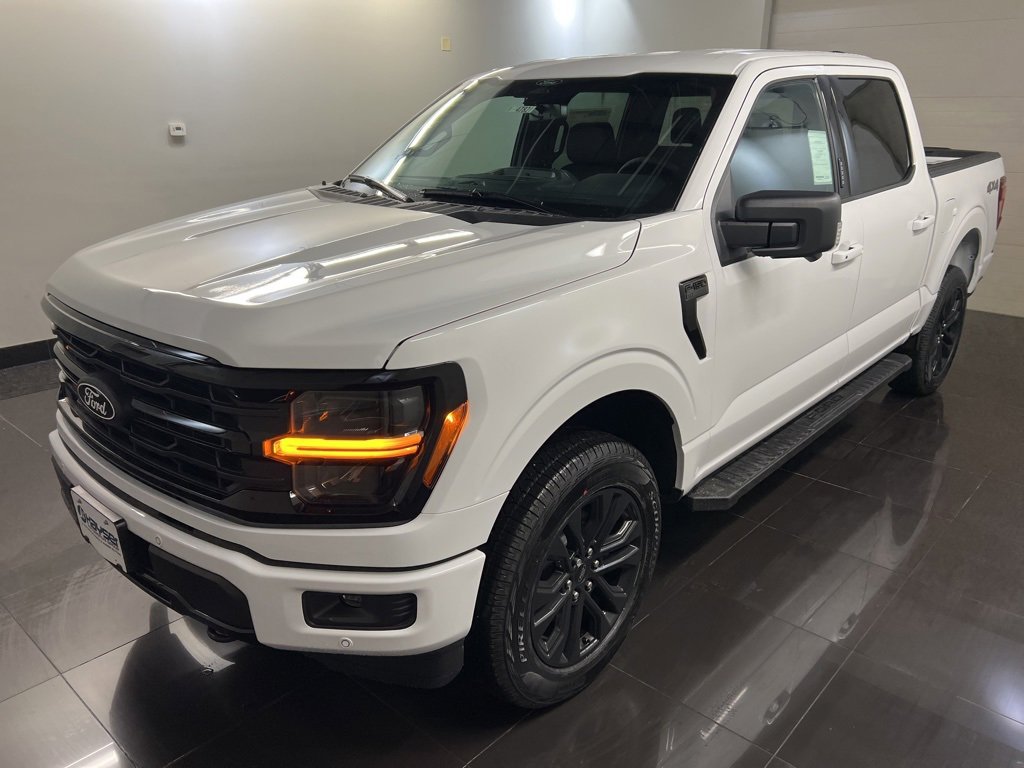 New 2026 Ford F150 XLT w/ Equipment Group 302A MID image 3