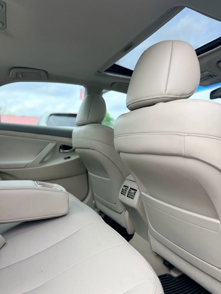 Used 2009 Toyota Camry Hybrid FWD image 11