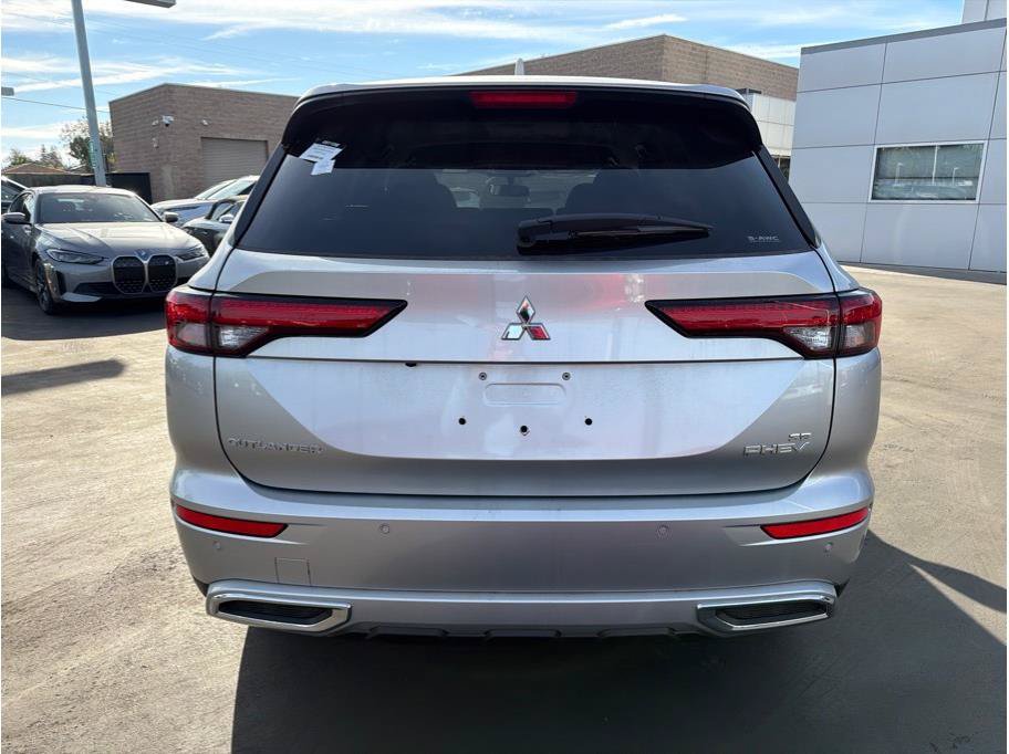 Used 2025 Mitsubishi Outlander Ralliart AWD/4WD image 6