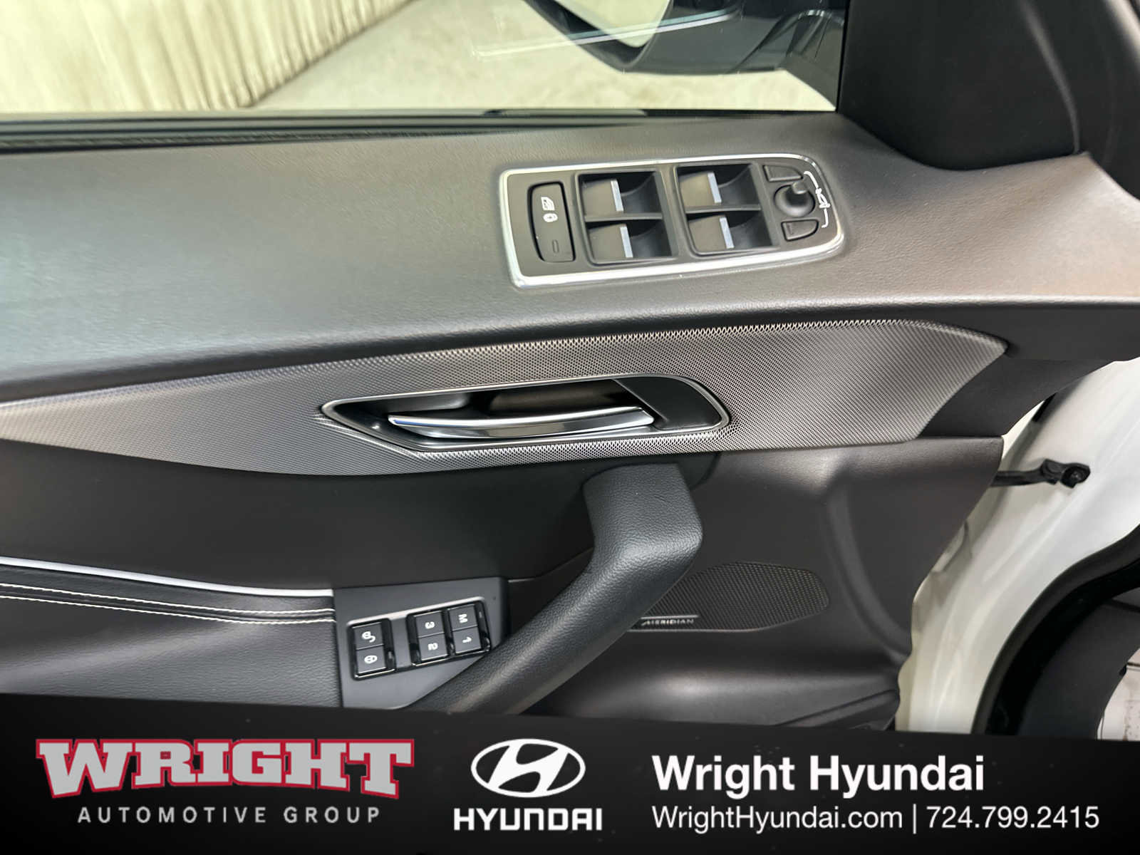 Used 2018 Jaguar F-PACE S AWD/4WD image 10