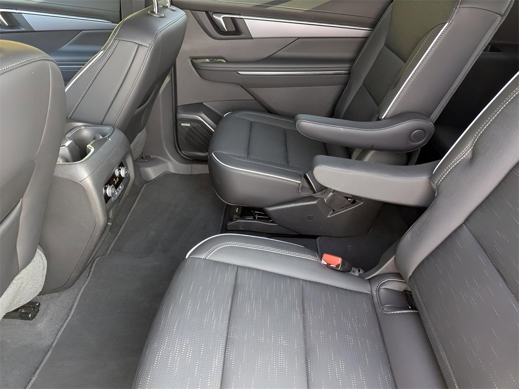 New 2025 Buick Enclave Sport Touring w/ Super Cruise Package image 14