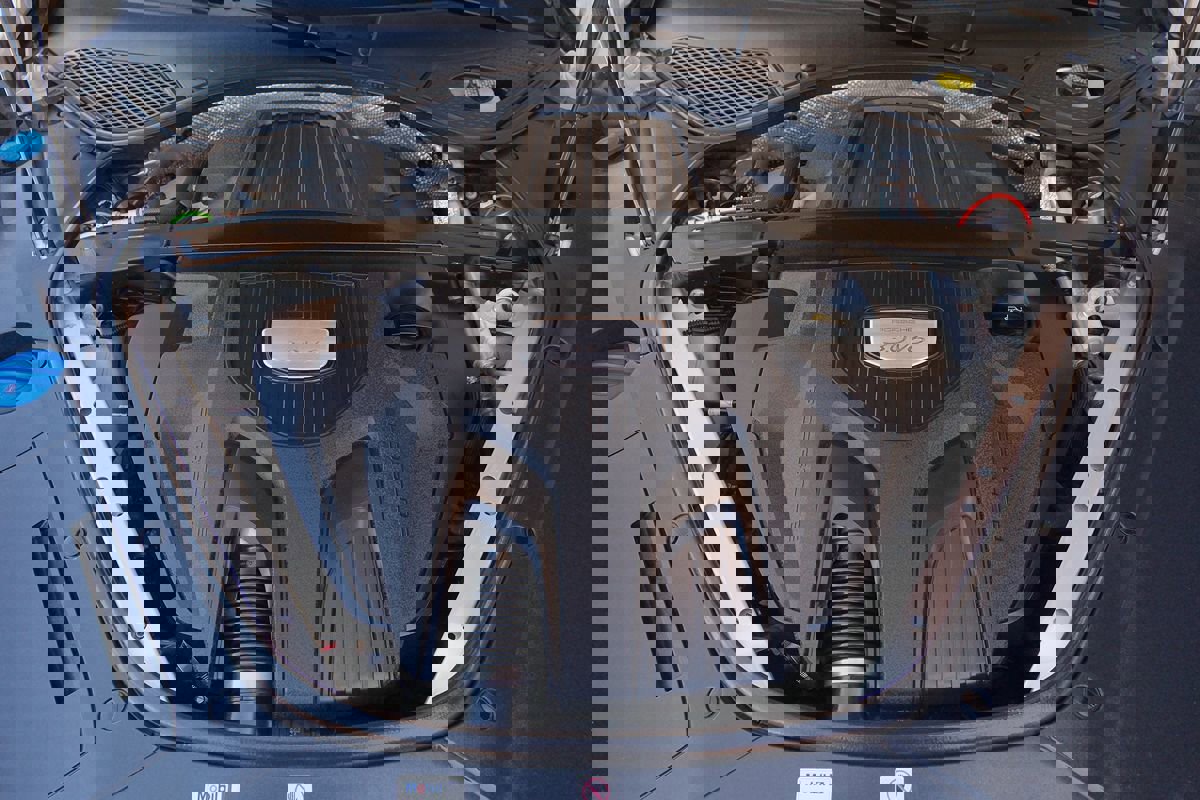 Used 2017 Porsche Panamera image 9