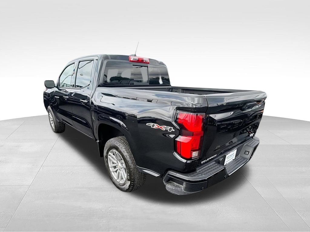 New 2026 Chevrolet Colorado LT w/ LT Convenience Package AWD/4WD image 6