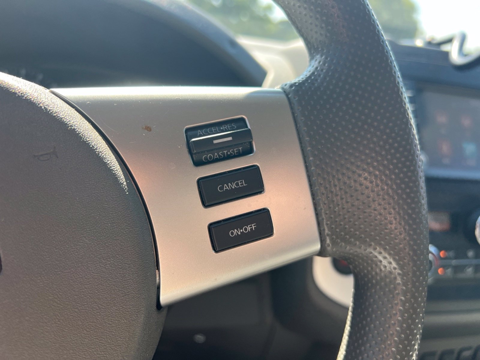 Used 2020 Nissan Frontier SV RWD image 17