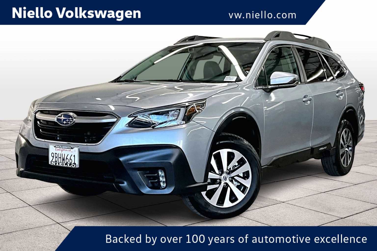 Used 2022 Subaru Outback Premium image 1