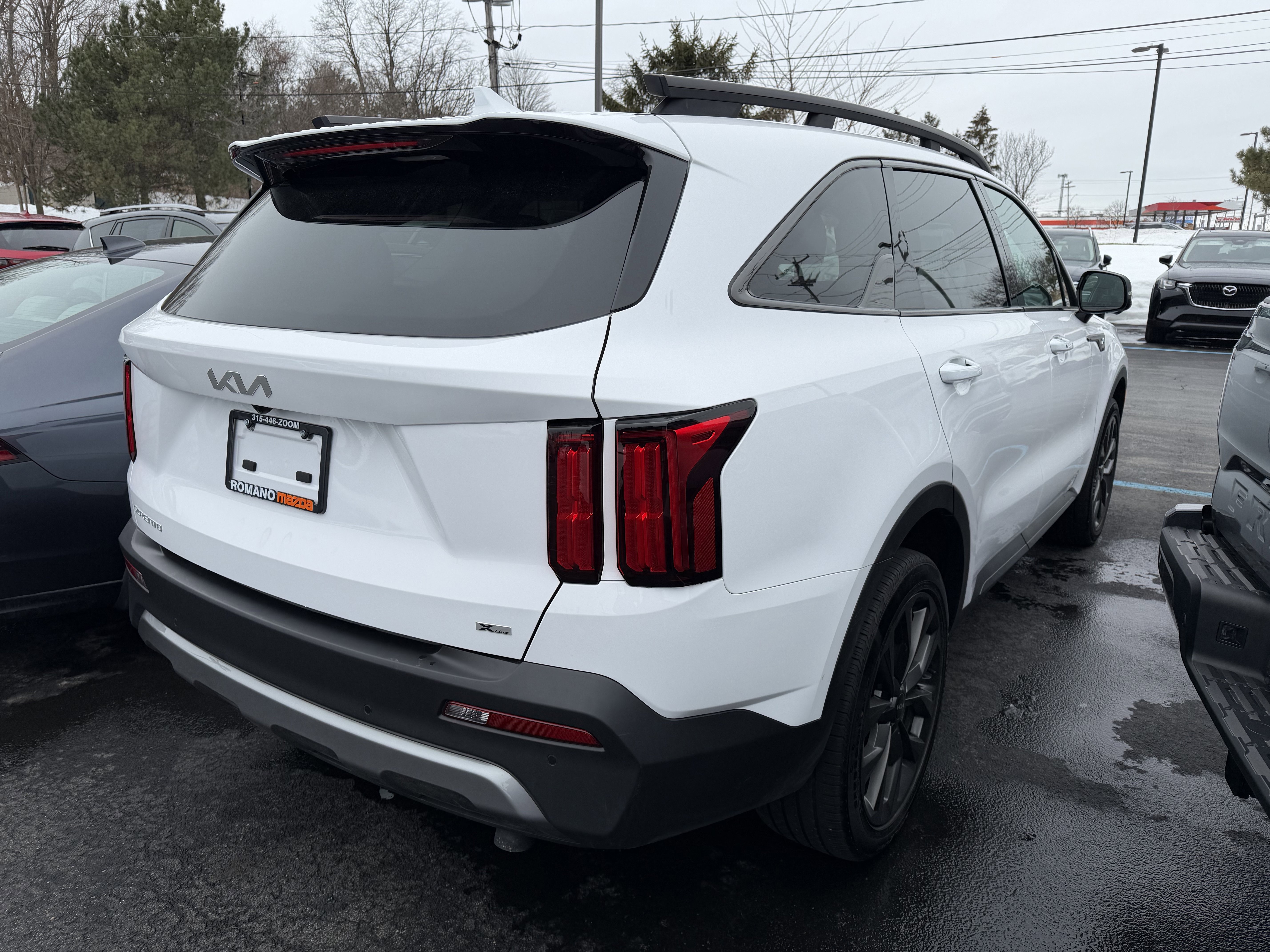 Used 2023 Kia Sorento SX Prestige image 7