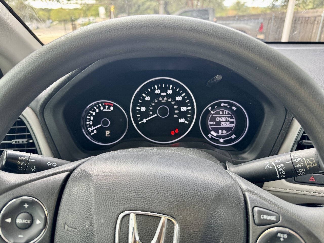 Used 2016 Honda HR-V LX image 14