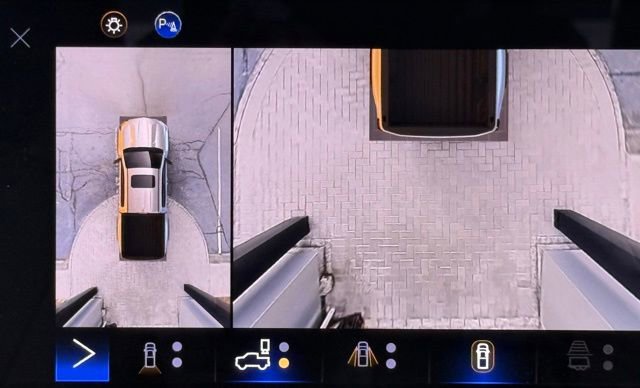 Used 2024 Chevrolet Colorado ZR2 w/ ZR2 Convenience Package III image 41