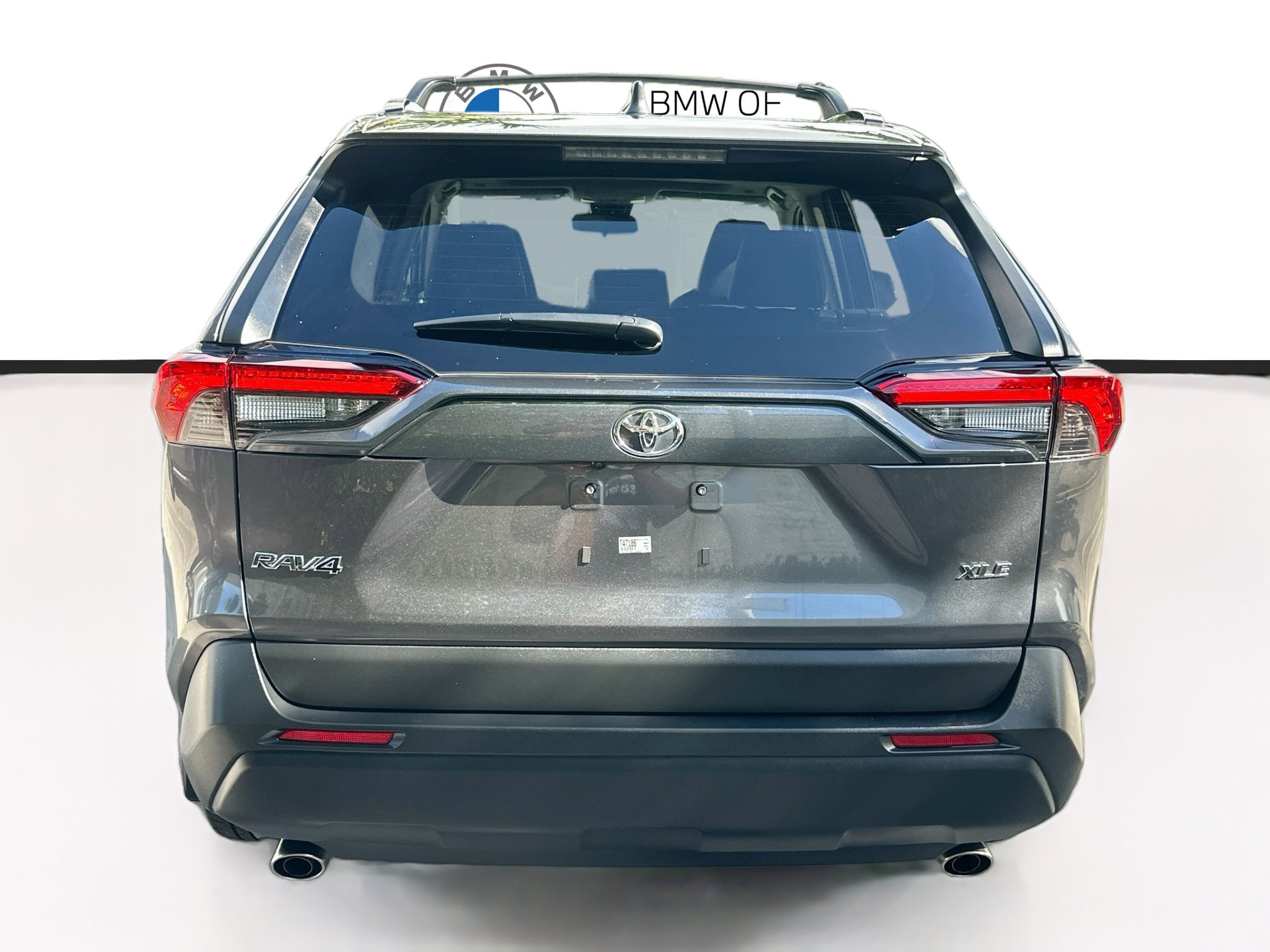 Used 2025 Toyota RAV4 XLE Premium FWD image 6