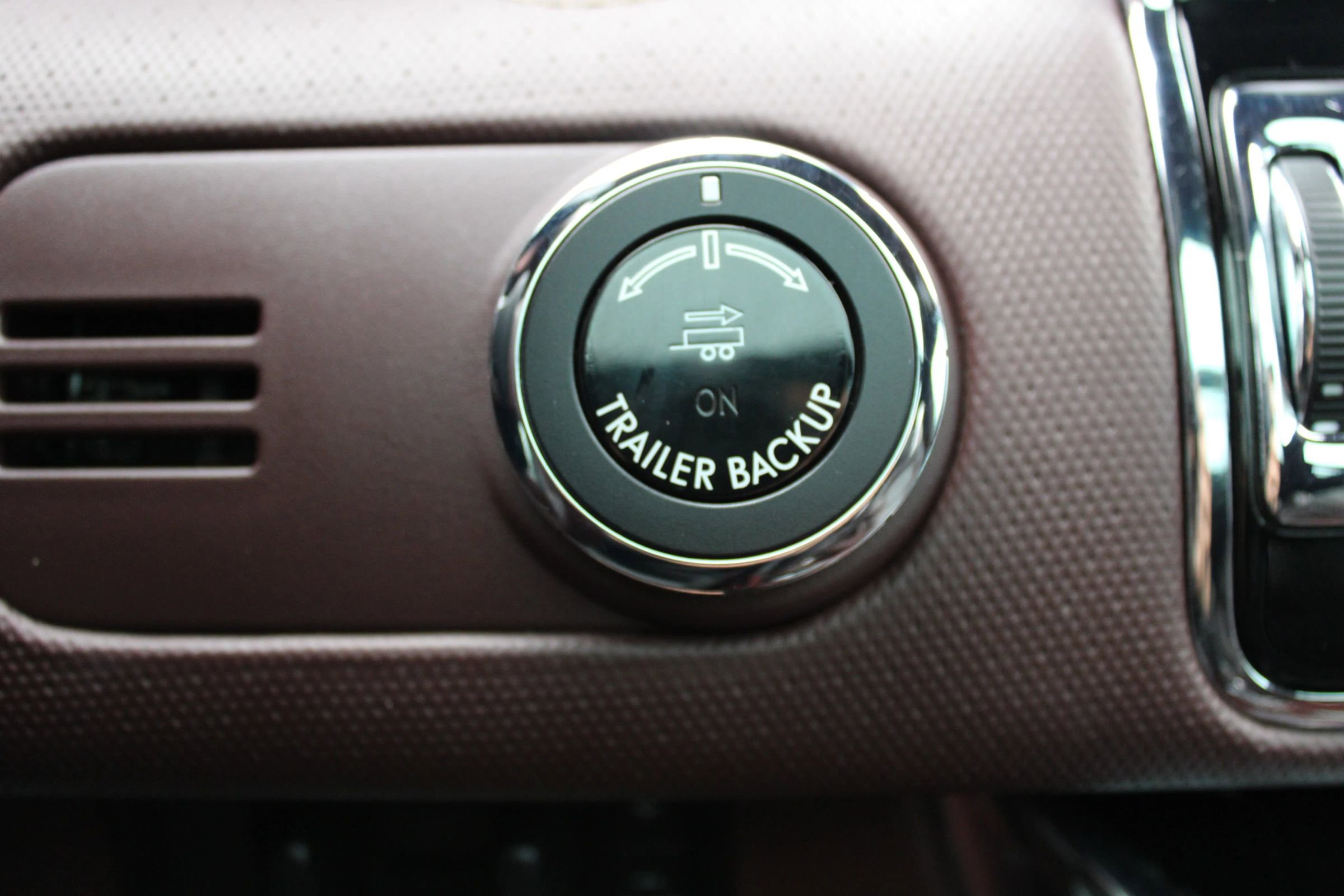 Used 2018 Lincoln Navigator L Black Label w/ Cargo Package image 33