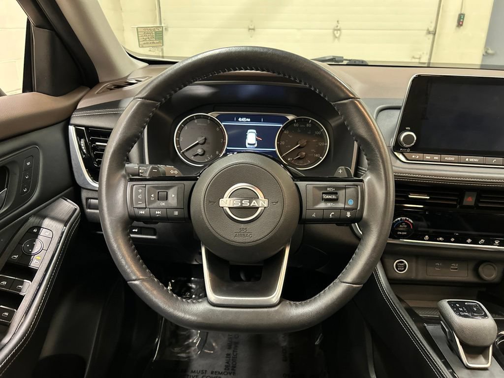 Used 2023 Nissan Rogue SL AWD/4WD image 17