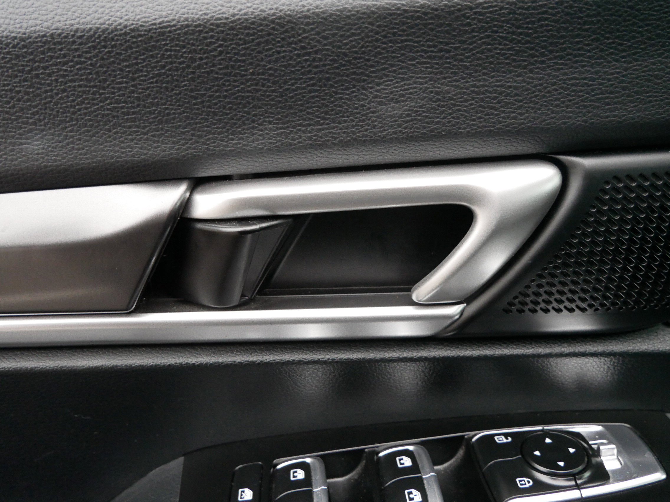 Used 2025 Kia Telluride S image 14