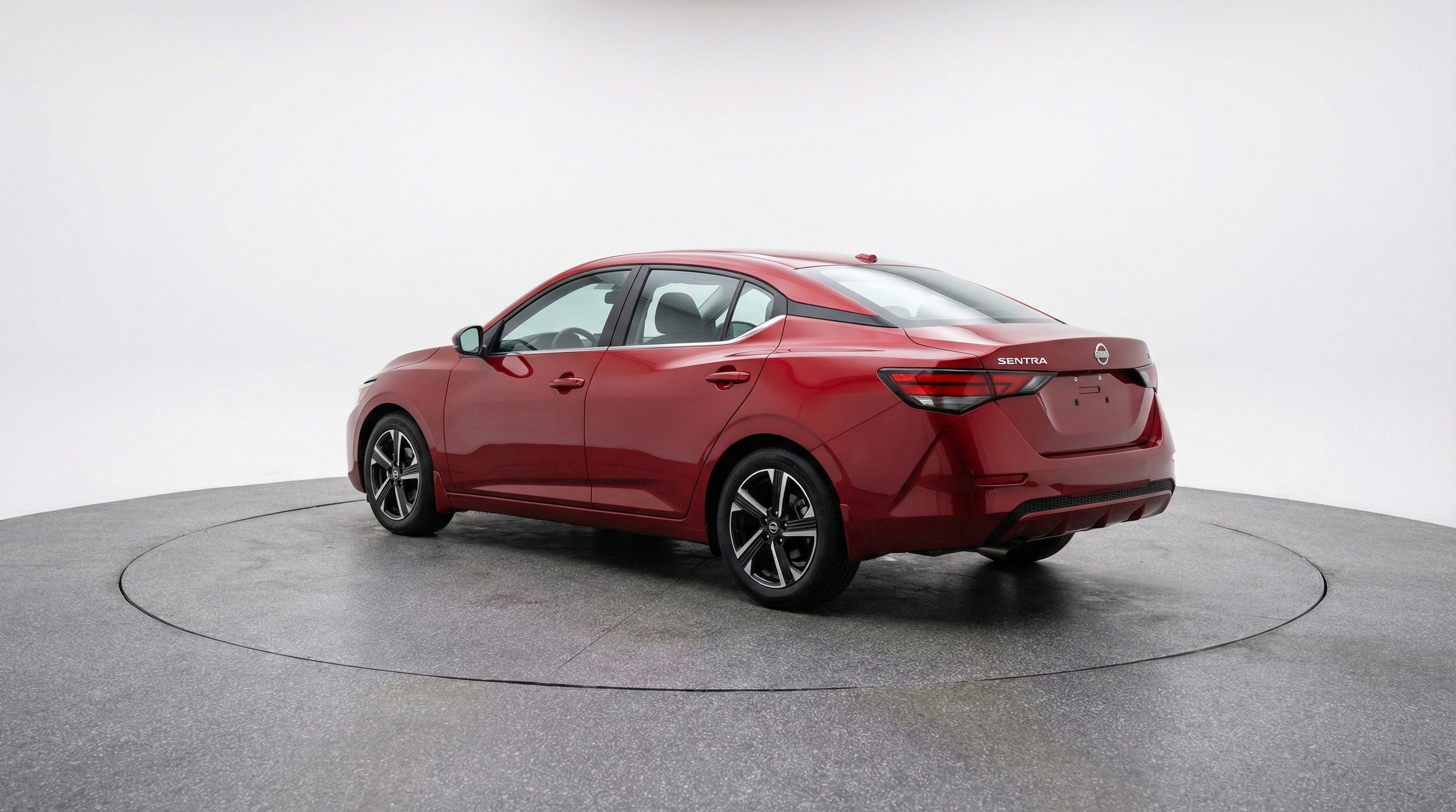 Used 2025 Nissan Sentra SV image 6