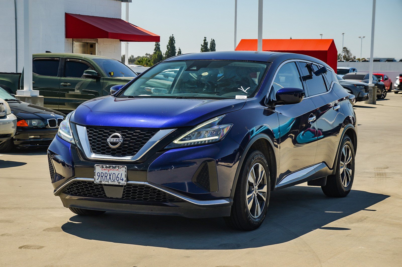 Used 2023 Nissan Murano S AWD/4WD image 3