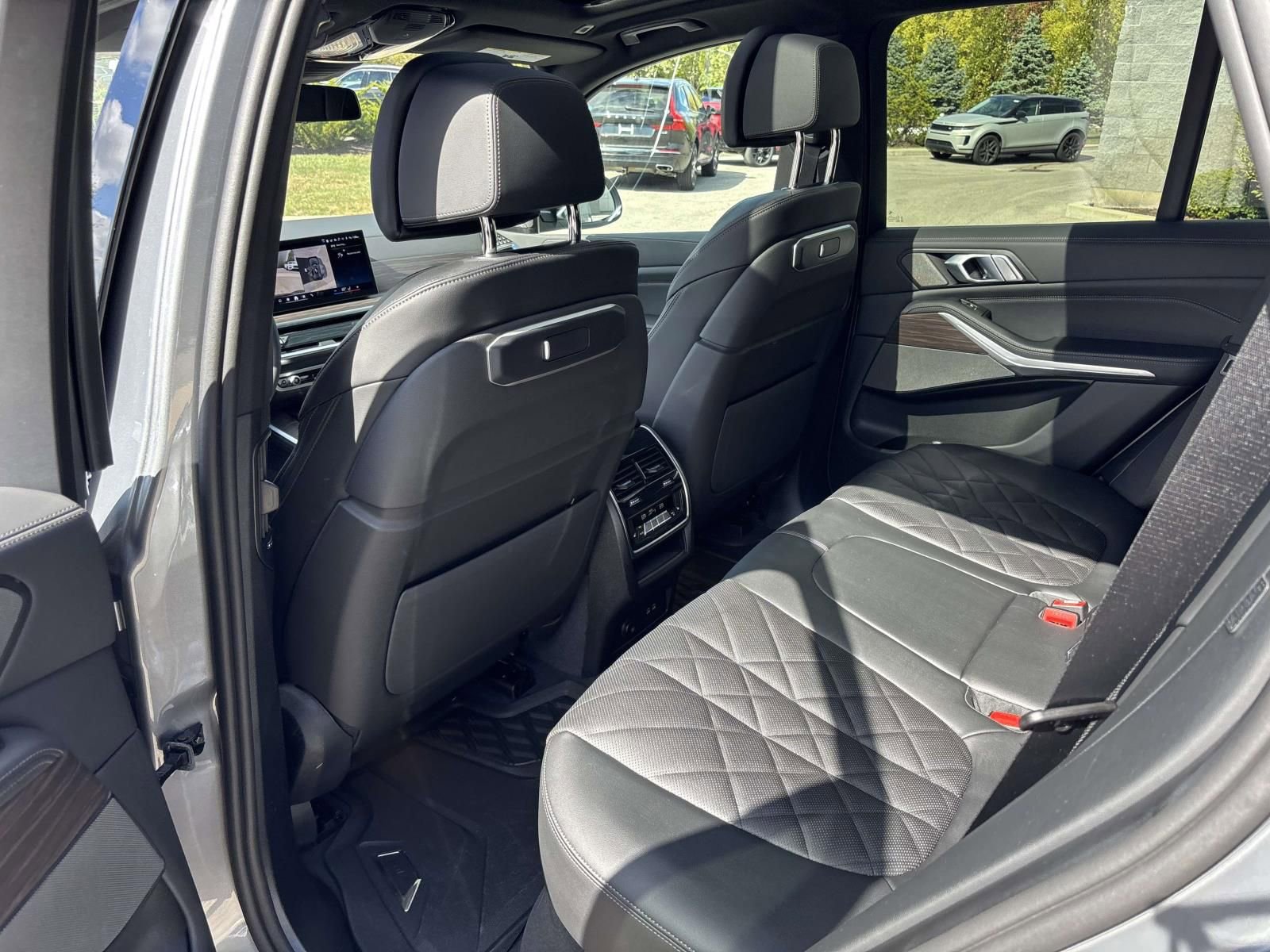 New 2026 BMW X5 xDrive40i w/ Climate Comfort Package image 28