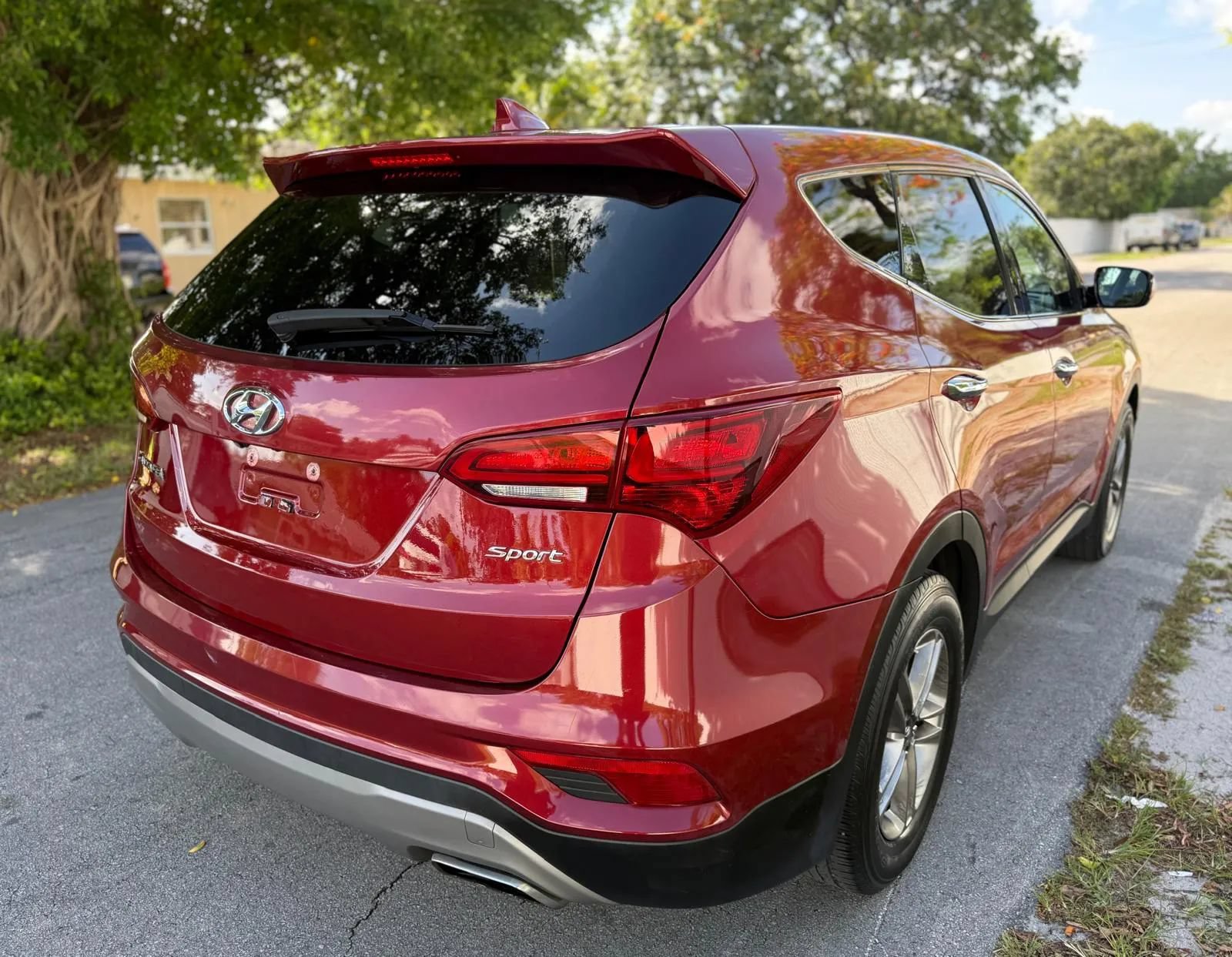 Used 2017 Hyundai Santa Fe Sport FWD image 8