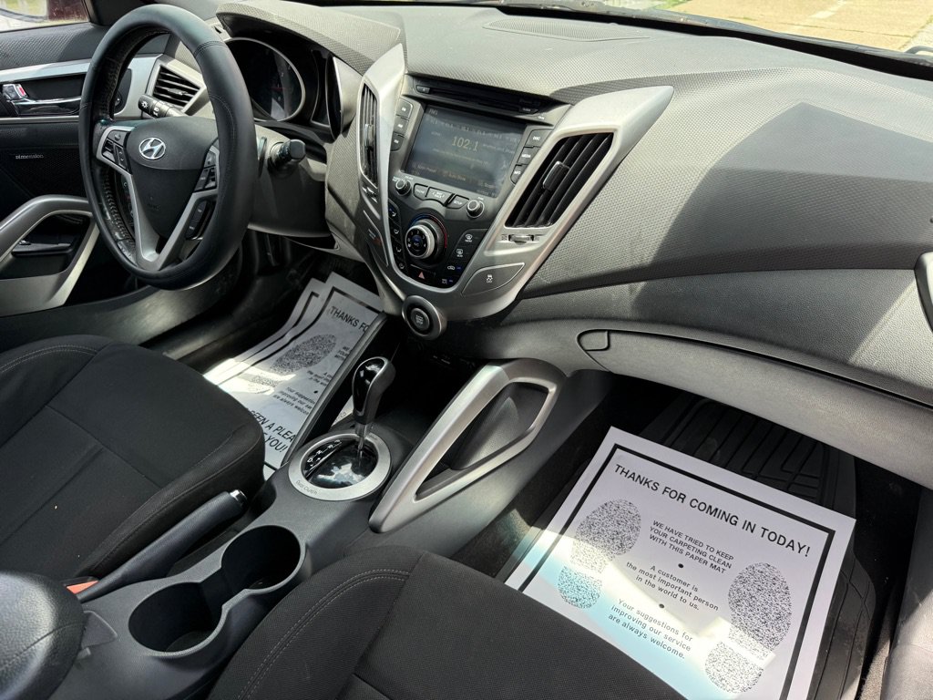 Used 2013 Hyundai Veloster RE:MIX Edition FWD image 35