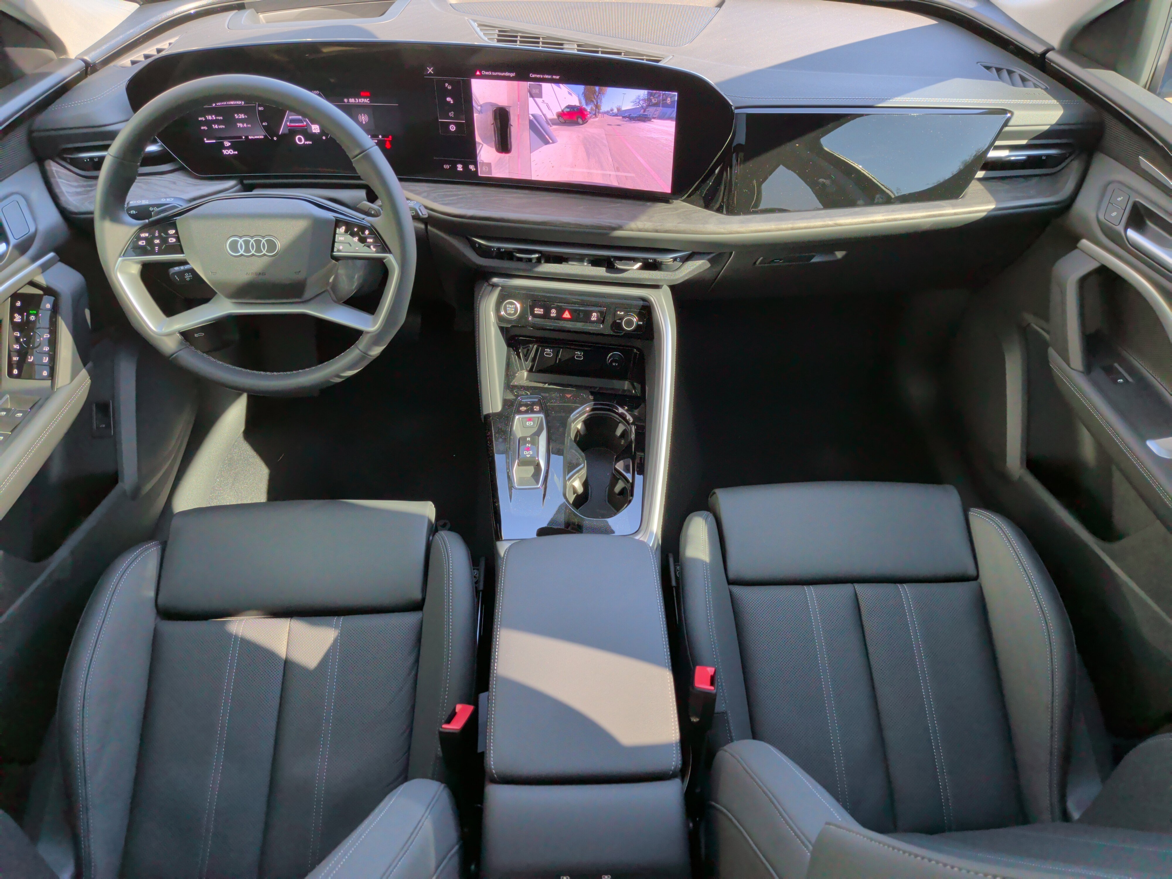 Used 2025 Audi Q5 Premium Plus image 18