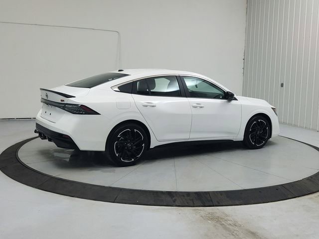 New 2026 Nissan Sentra SR w/ SR Premium Package image 7