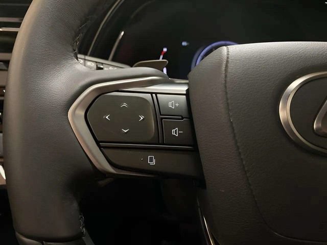 Used 2024 Lexus RX 350 AWD w/ Convenience Package image 34