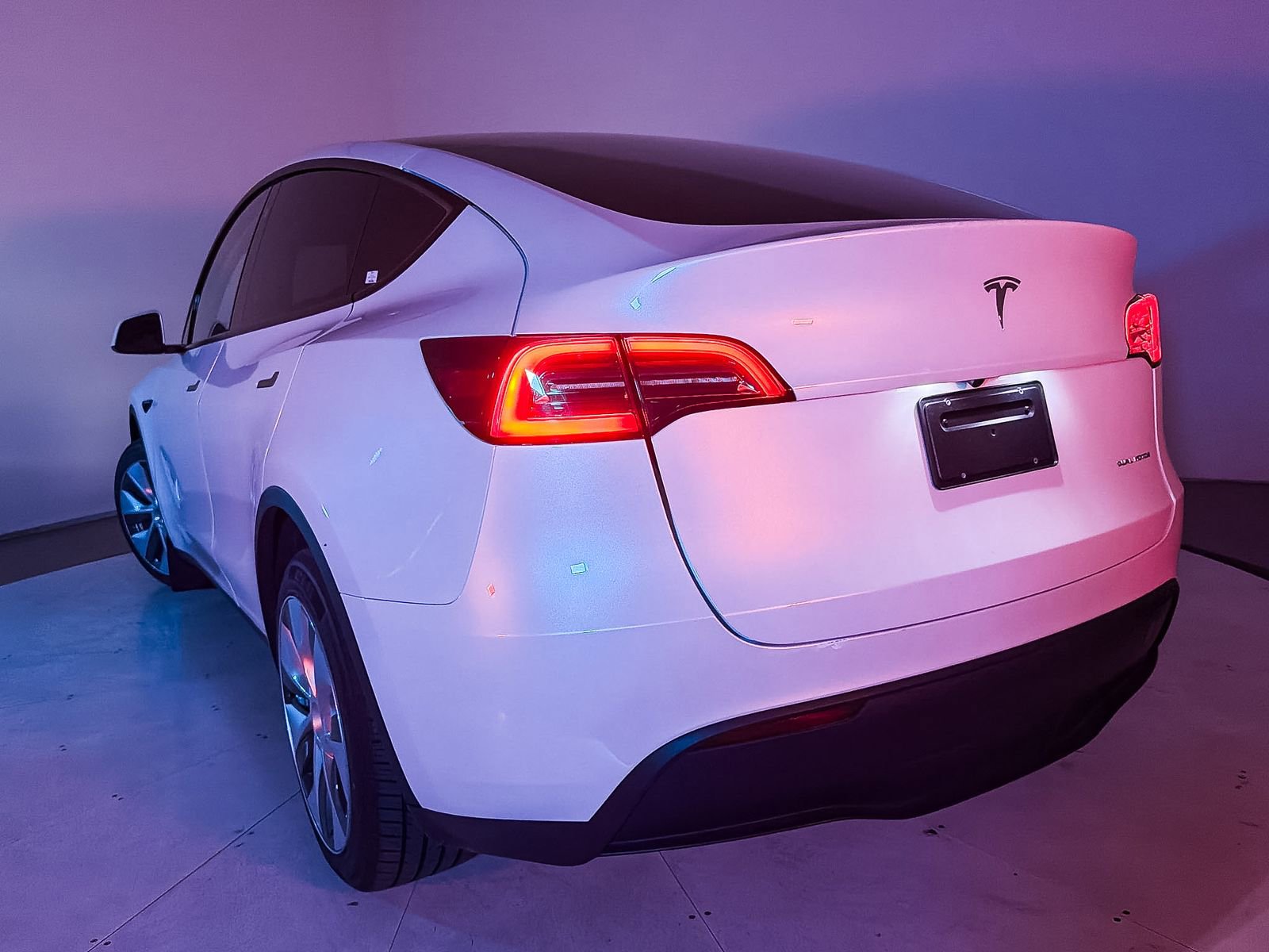 Used 2023 Tesla Model Y Long Range image 5