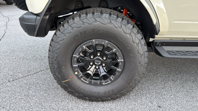 New 2026 Ford Bronco Raptor w/ Interior Carbon Fiber Pack AWD/4WD image 19