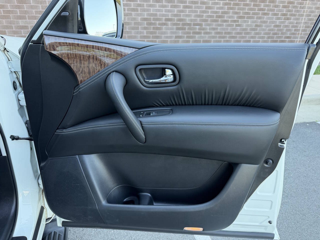 Used 2020 Nissan Armada SL w/ Premium Package AWD/4WD image 26