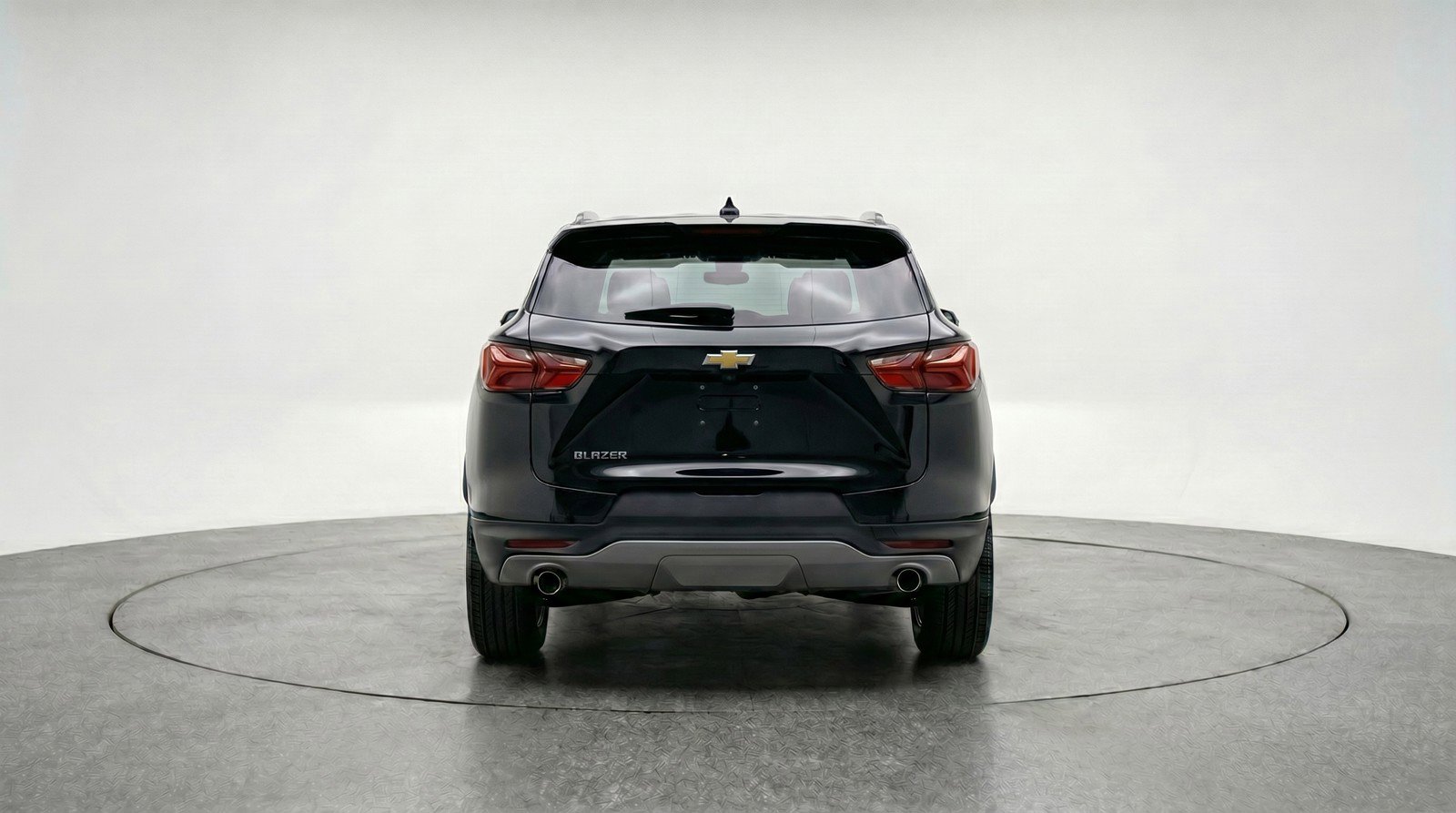 Used 2025 Chevrolet Blazer LT FWD image 7