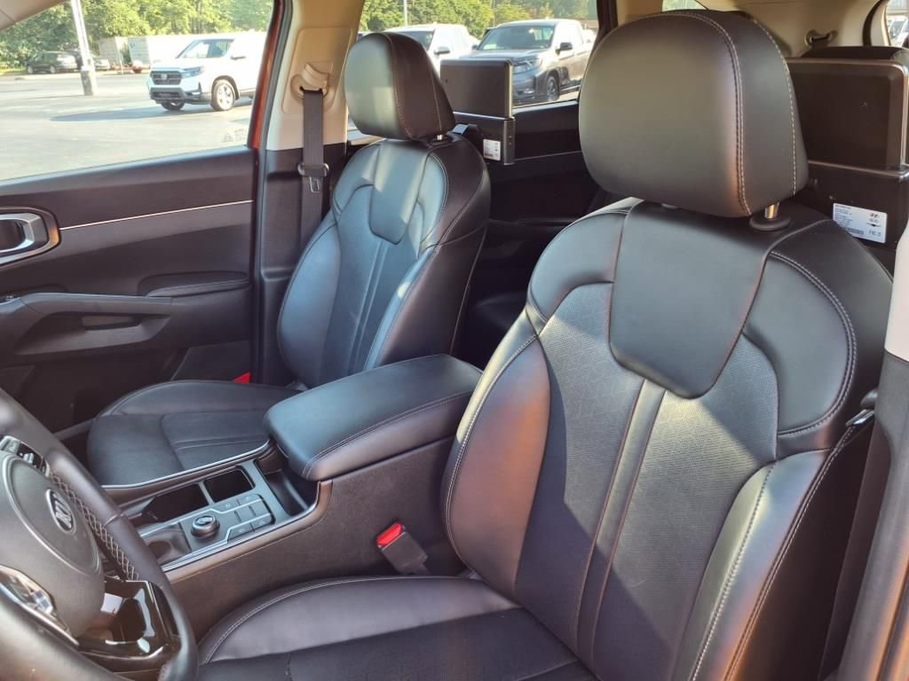 Used 2021 Kia Sorento S w/ Panoramic Sunroof Package image 15