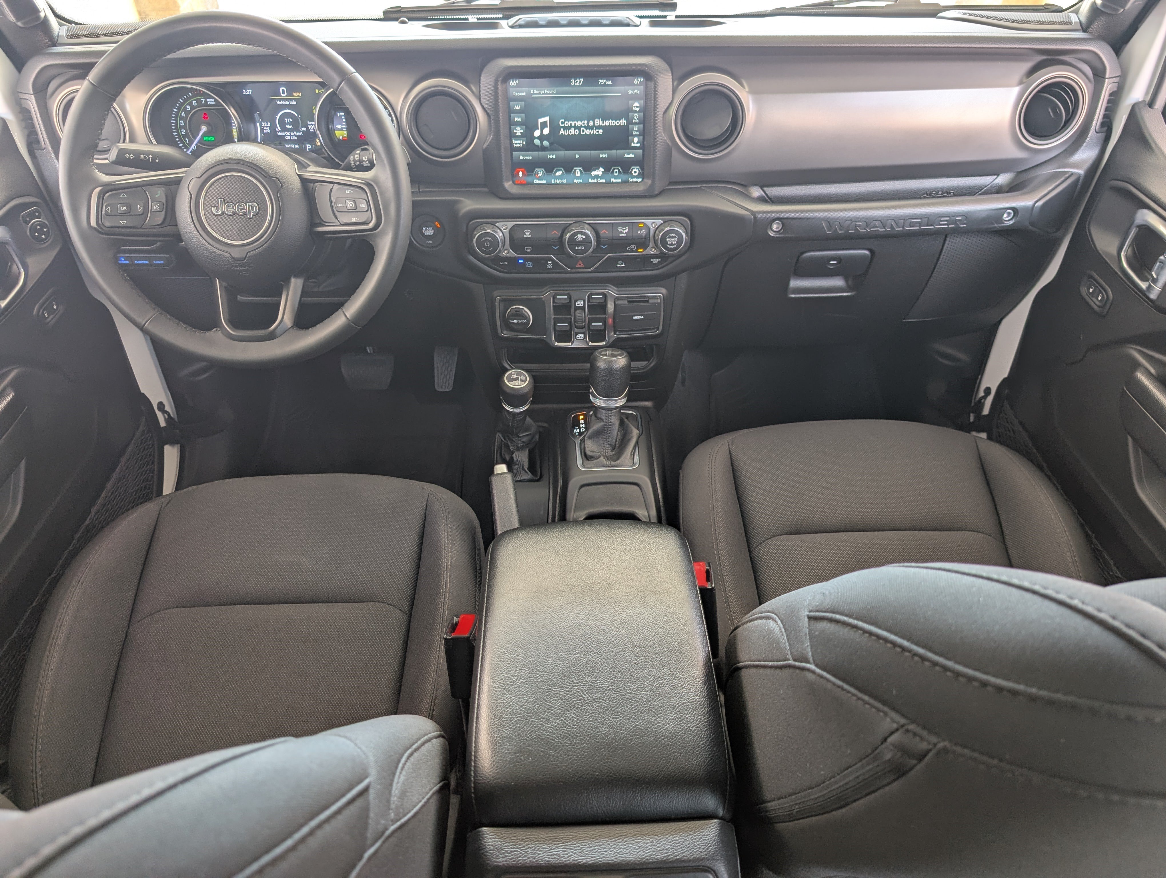 Used 2023 Jeep Wrangler Unlimited w/ 8.4" Radio Group AWD/4WD image 22