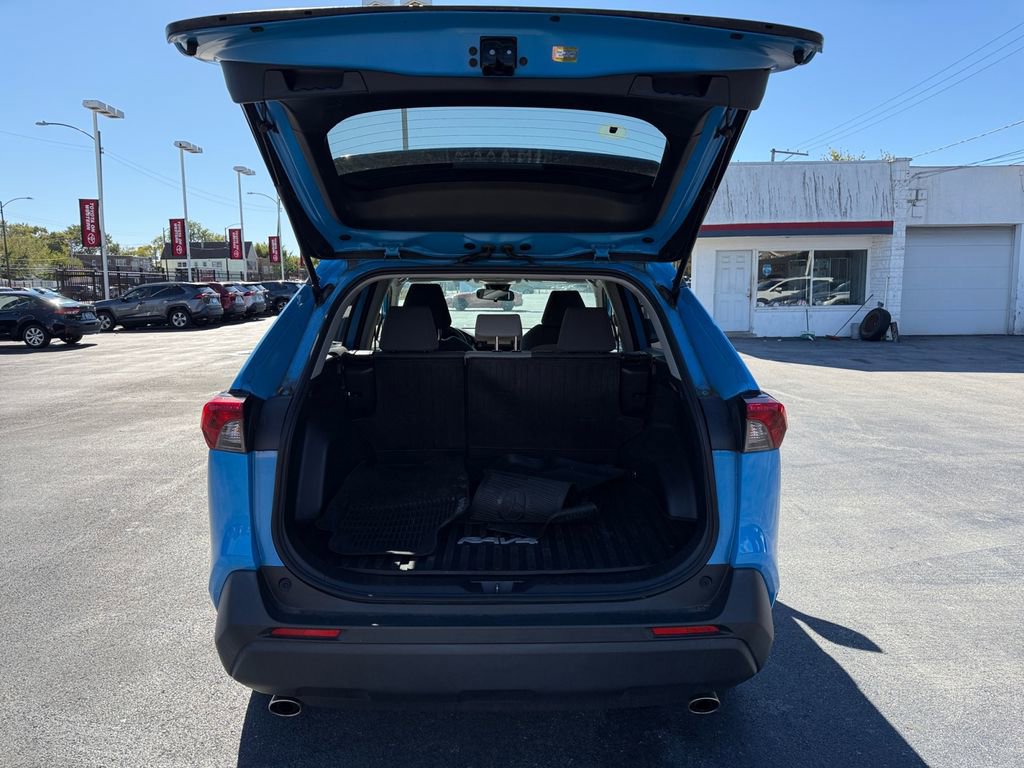Certified 2019 Toyota RAV4 XLE w/ All Weather Liner Package image 22