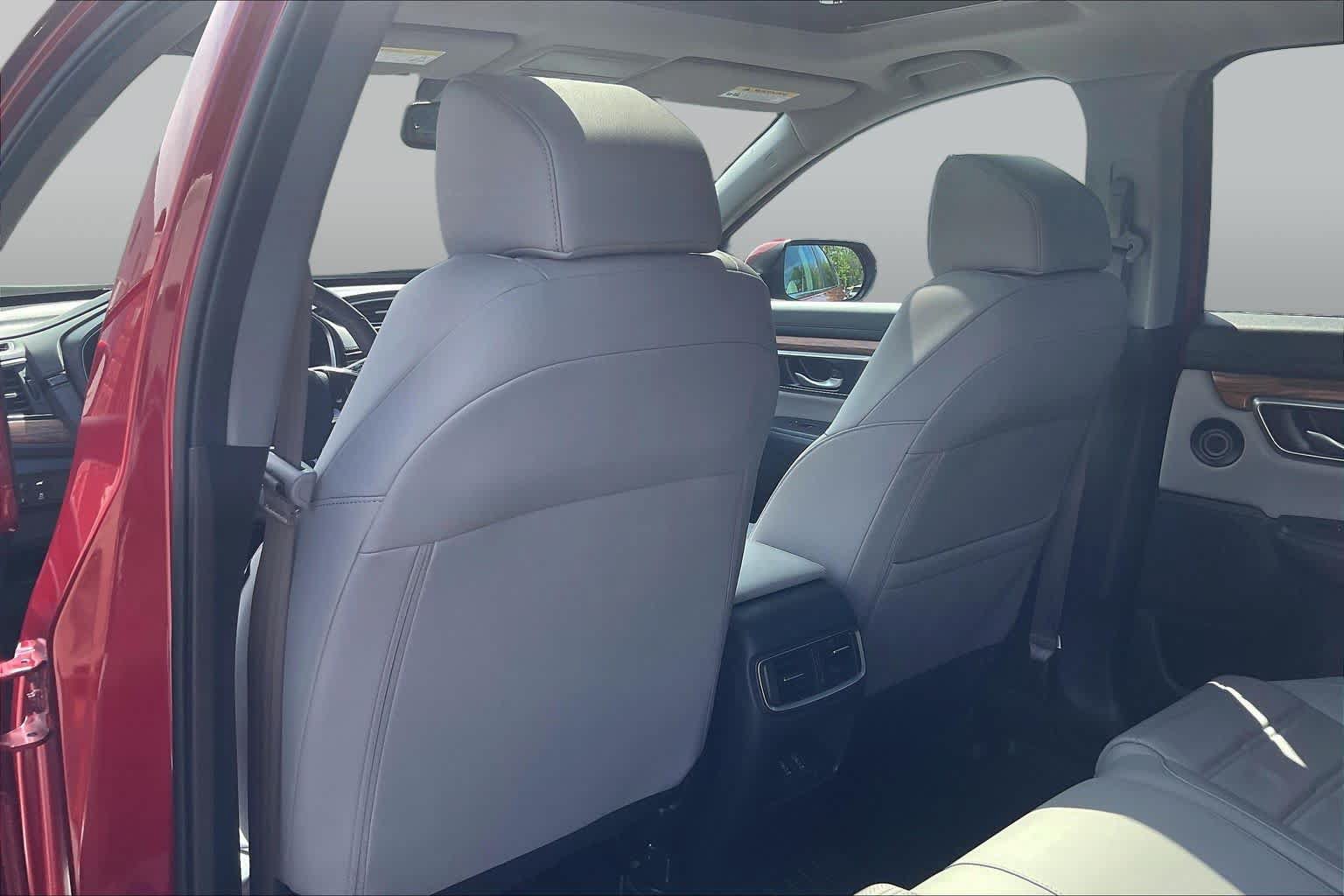 Used 2022 Honda CR-V Touring image 22