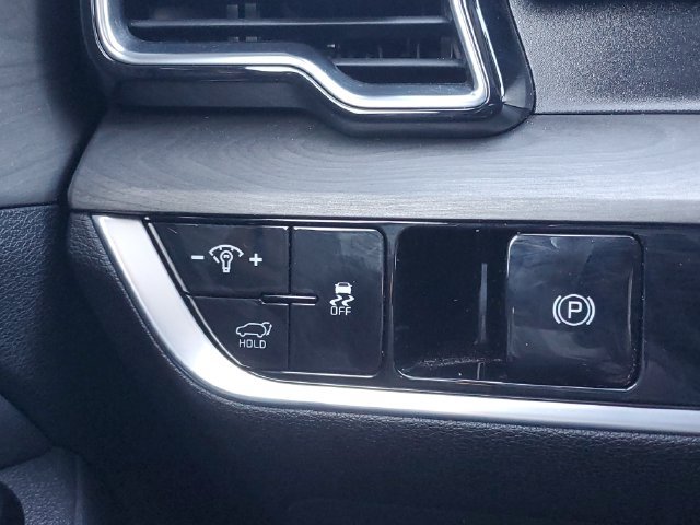 Certified 2024 Kia Sportage X-Pro AWD/4WD image 19