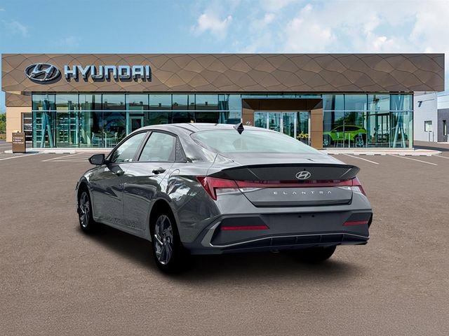 New 2026 Hyundai Elantra Sport image 5